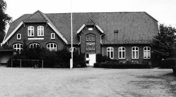 Fil:Allerskole B82397.jpg