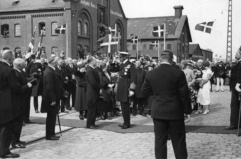 Fil:Konge- og dronningebesøg i Kolding B41220.jpg