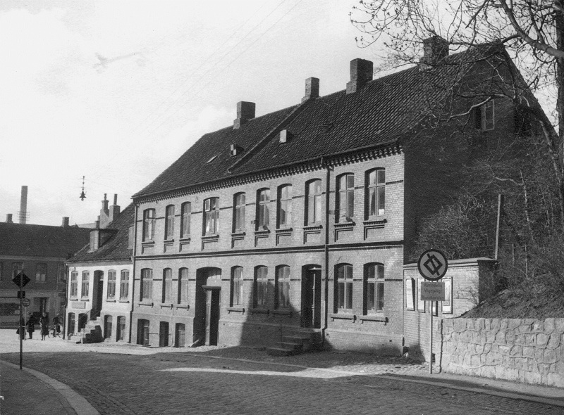 Fil:Koldingbibliotekerne B1869.jpg