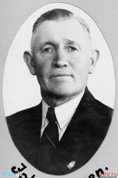 B120057 - joh hansen - ca 1939.jpg