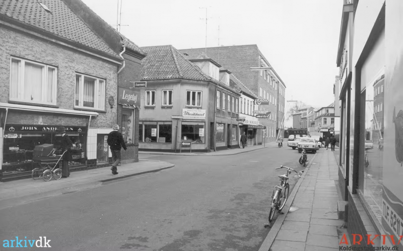 Fil:B2474 Klostergade 1972.png