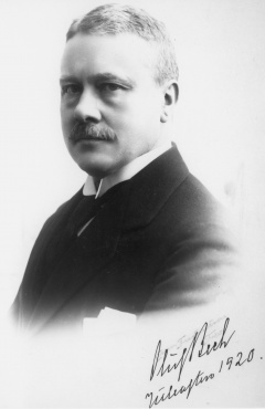 Oluf Bech B16371.jpg