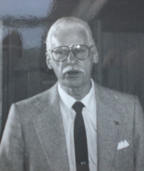 Fil:Harald R. Bang..JPG