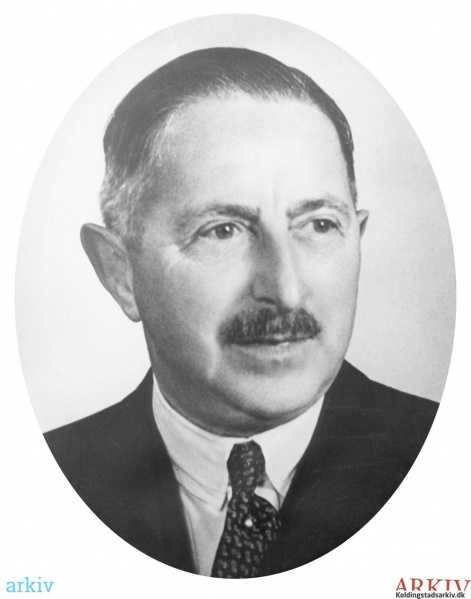 Fil:B50533 - ca 1930.jpg