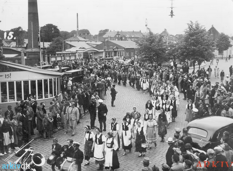 Fil:B13681 DNSAP landsstævne Kolding 1939.png