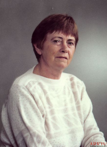 Fil:Marie Tastesen B32945.jpg