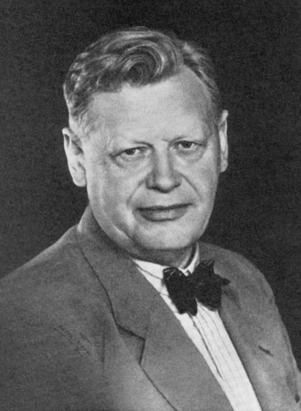 Fil:Ernst Petersen B23166.jpg