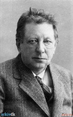 B42187 - Hannibal Marcus - ca 1920.jpg