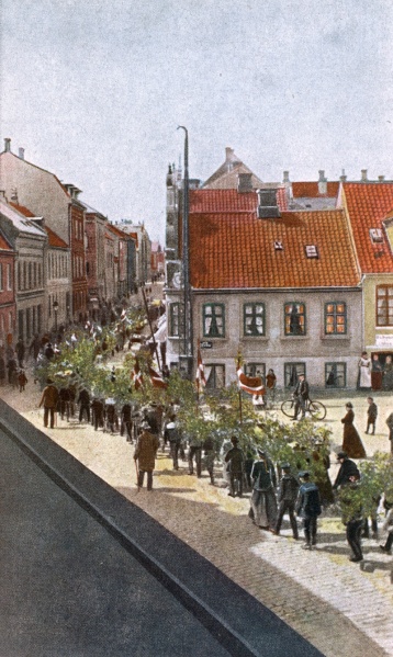 Fil:Majfesten B15219.jpg