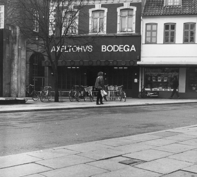 Fil:Axeltorvs Bodega B22187.jpg