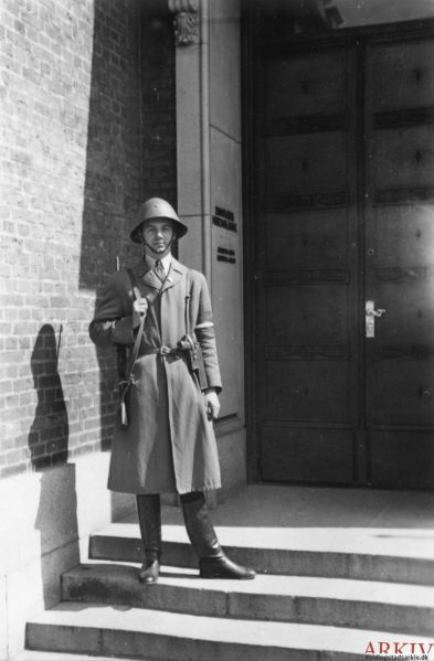 Fil:Niels Arne HenriksenB1122.jpg