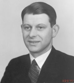 Rasmus Toft-Petersen B10773.jpg