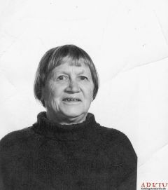 B80191 kirstentang.jpg