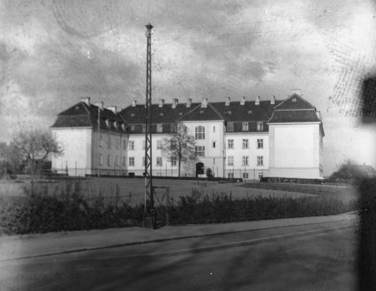 Fil:Låsbyhøj B33716.jpg