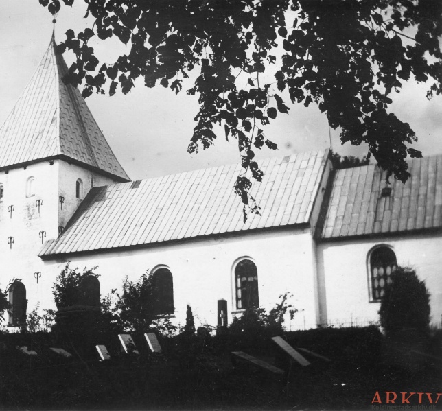 Fil:Hejls Kirke B42710.jpg