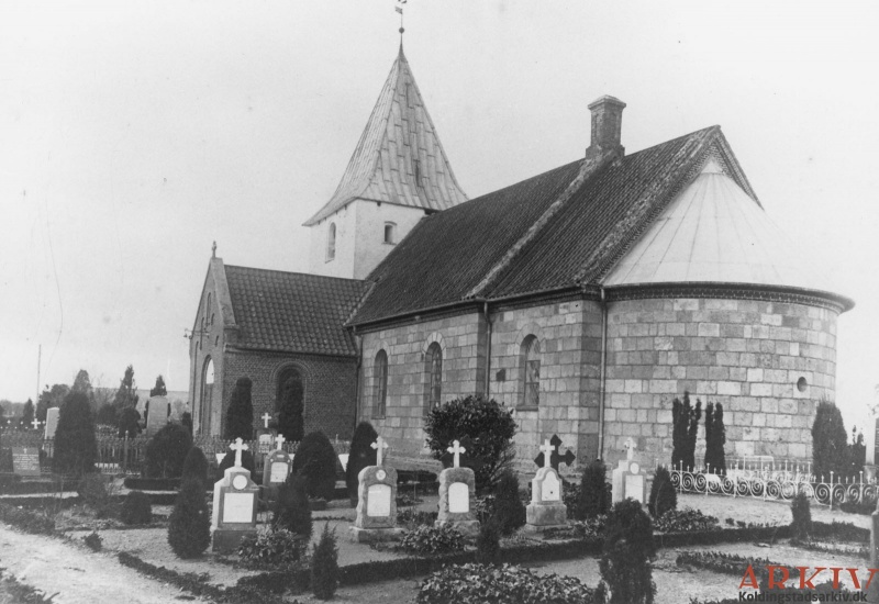 Fil:Bramdrup Kirke B15306.jpg