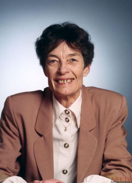 Fil:Dora rossen B35243.jpg
