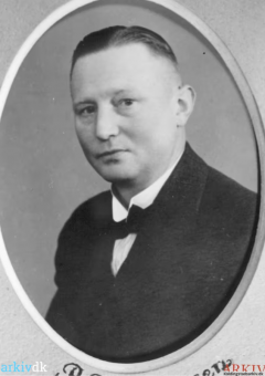 B33799 Slagtermester P Jochumsen.png